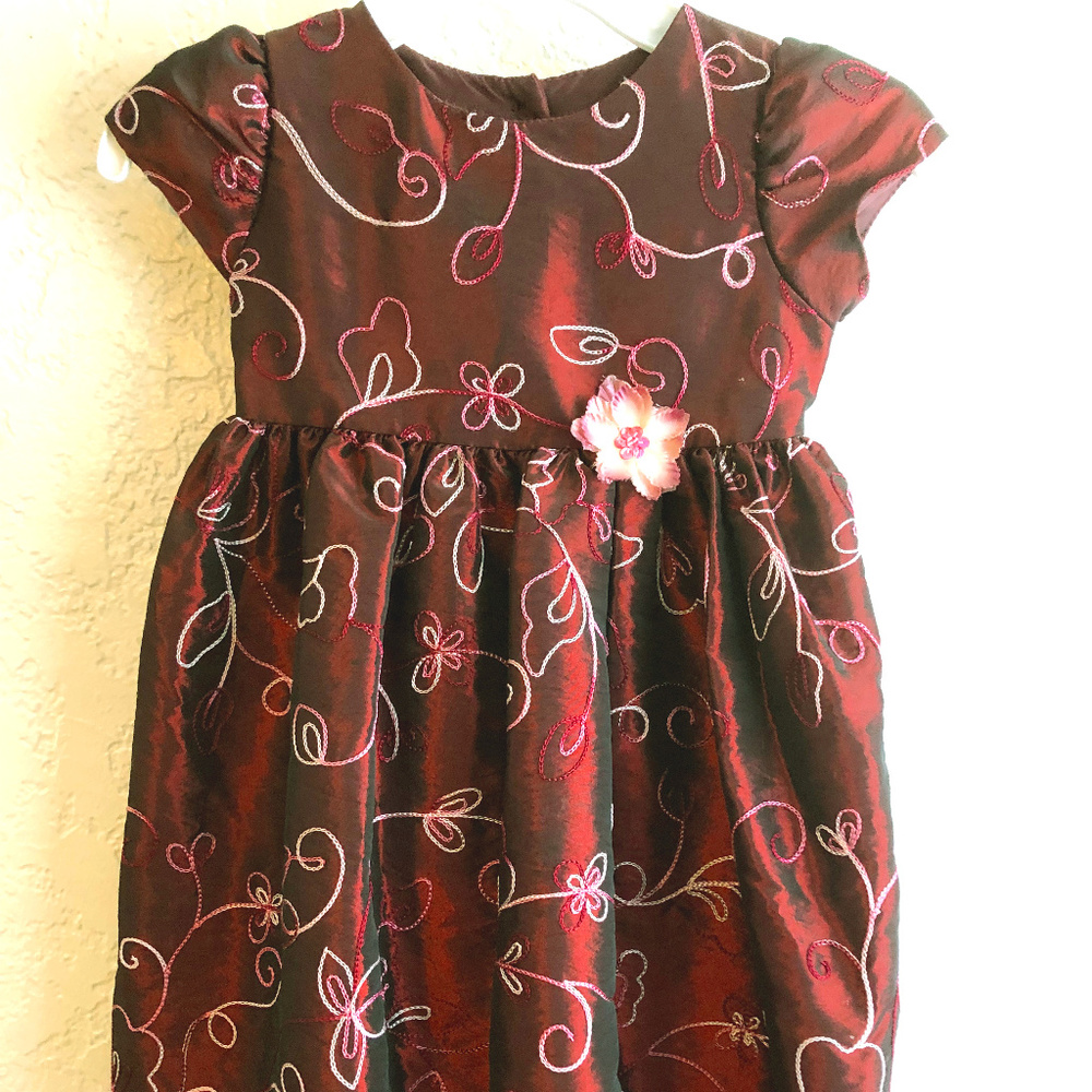 Toddler 3T Burgundy  Floral  Girl Dress  like new!